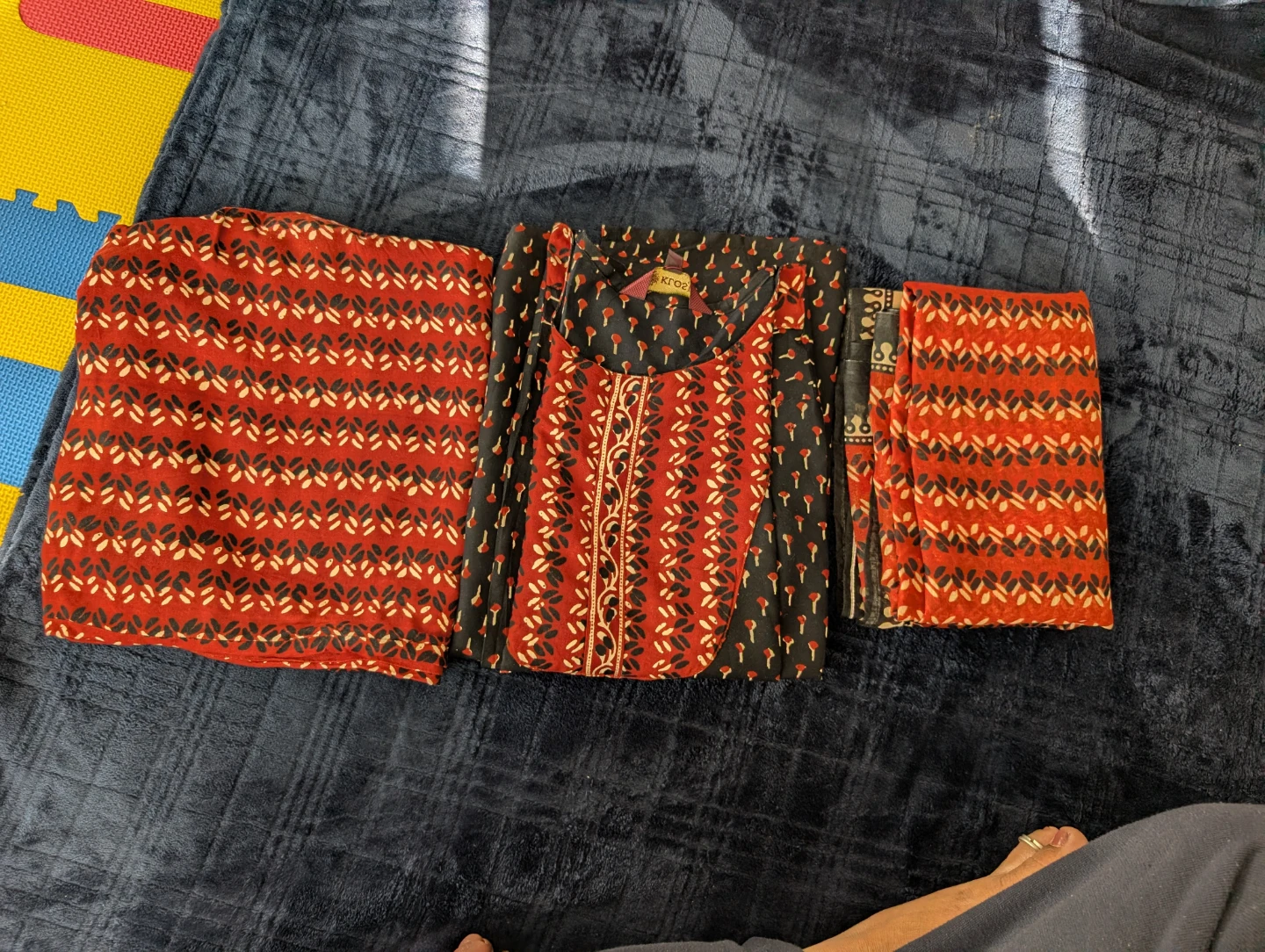 Kroos Women's Traditional Print Outfit
