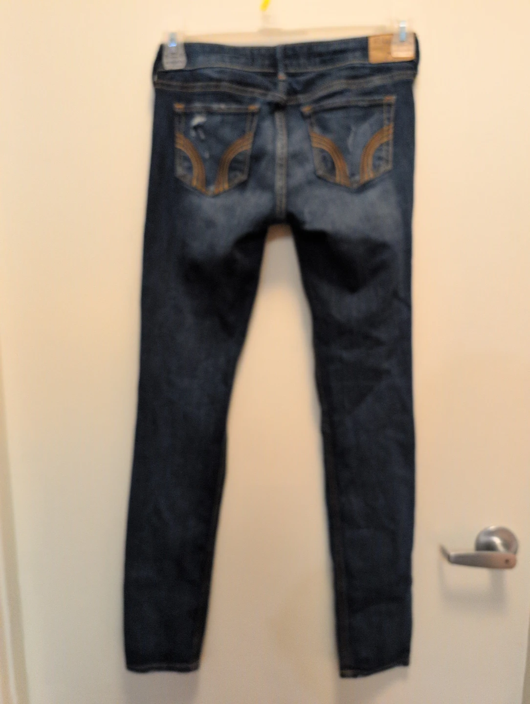 Hollister Distressed Skinny Jeans Size 3 W26 - photo 2