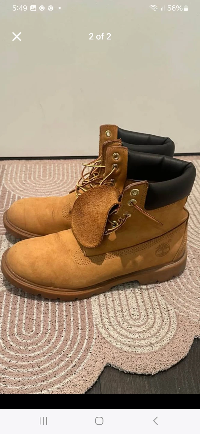 Timberland Classic Yellow Boots - Size 8 - photo 2