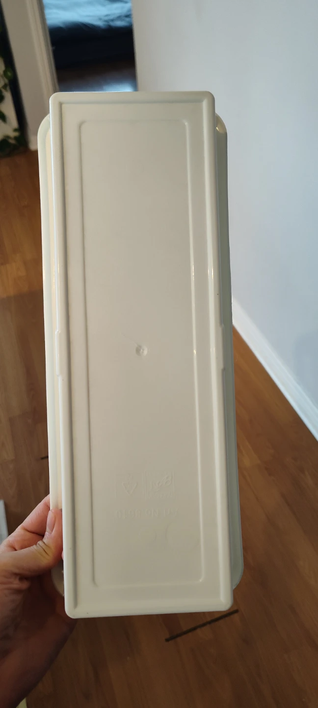 White Plastic Storage Basket - photo 3