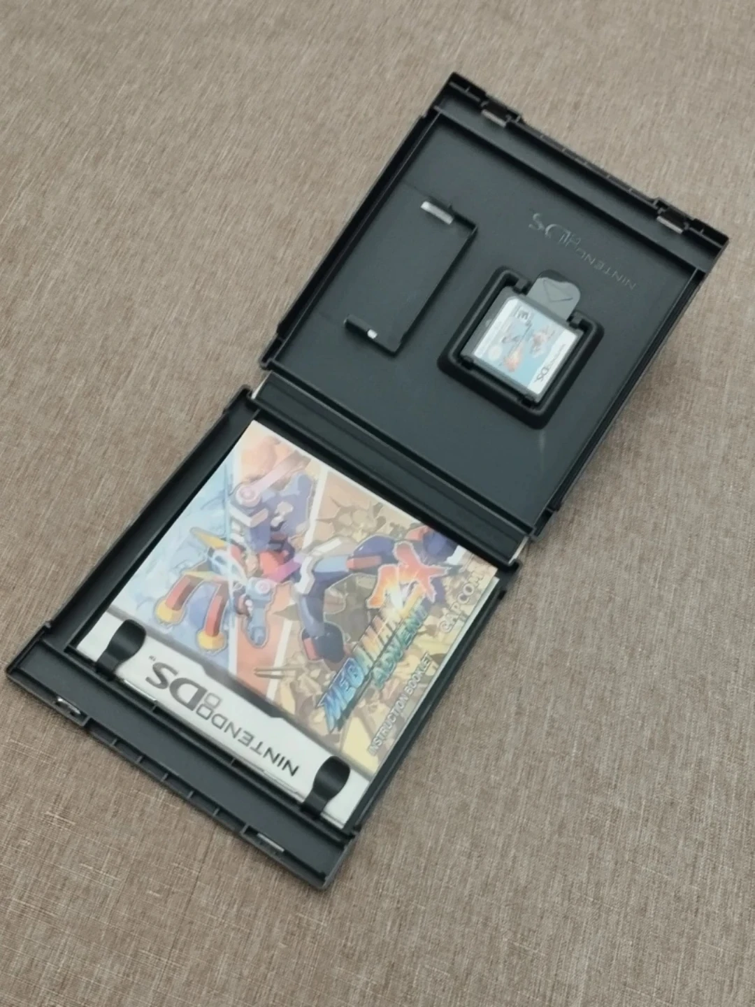 Mega Man ZX Advent - Nintendo DS Game - photo 3