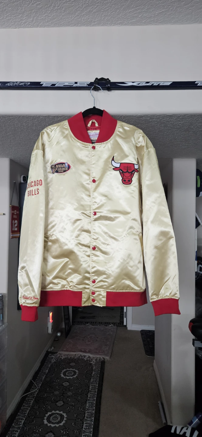 Mitchell & Ness Chicago Bulls NBA Finals 1998 Jacket