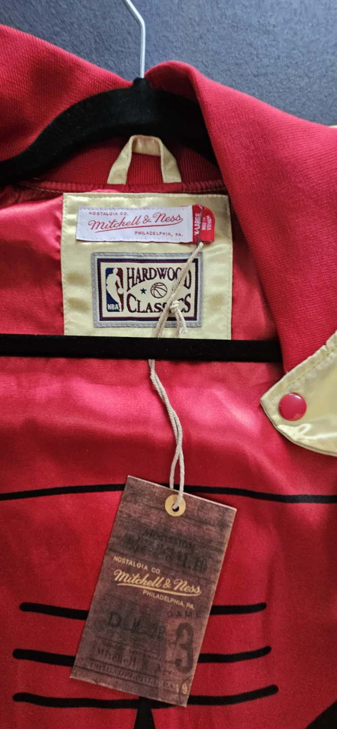 Mitchell & Ness Chicago Bulls NBA Finals 1998 Jacket - photo 5