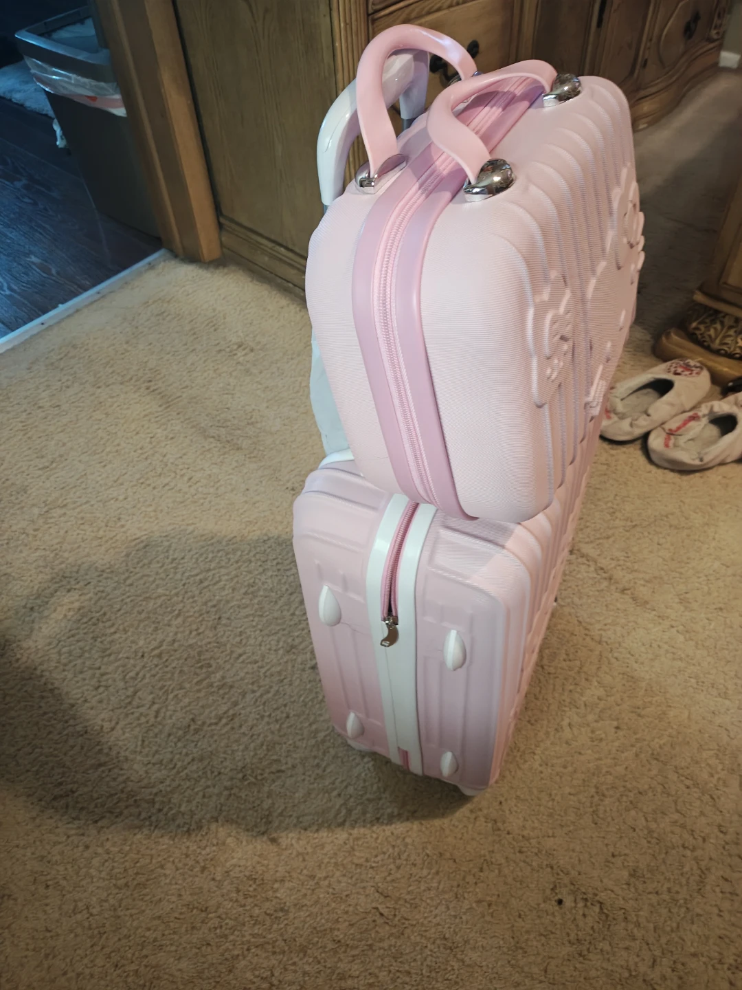 Hello Kitty Pink Luggage Set - photo 4