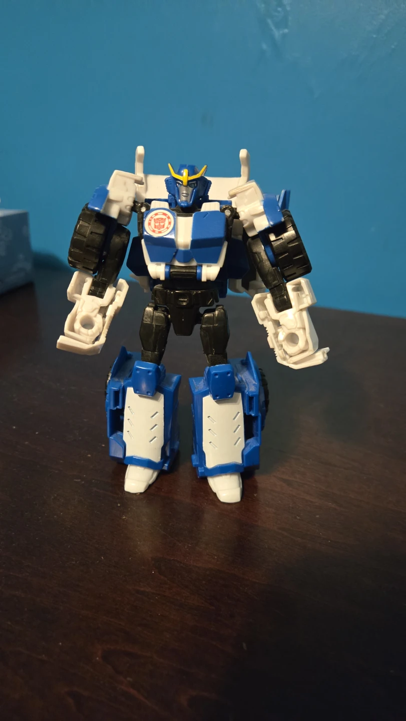 Transformers Robots in disguise strongarm - photo 2