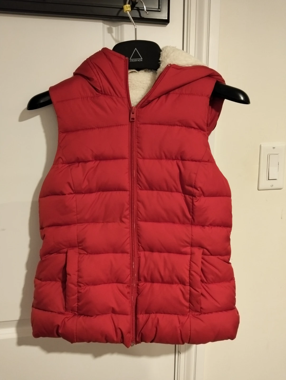 Hollister Red Puffer Vest with Sherpa Lining - Small
