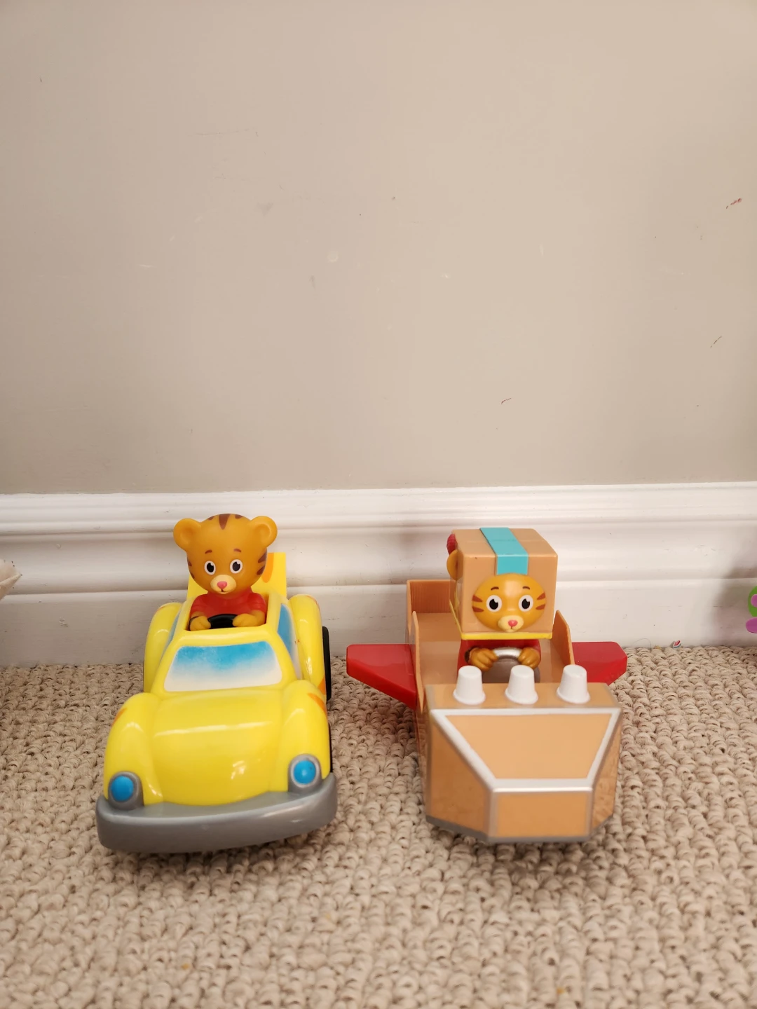 Daniel Tiger's Neighborhood Toy Cars