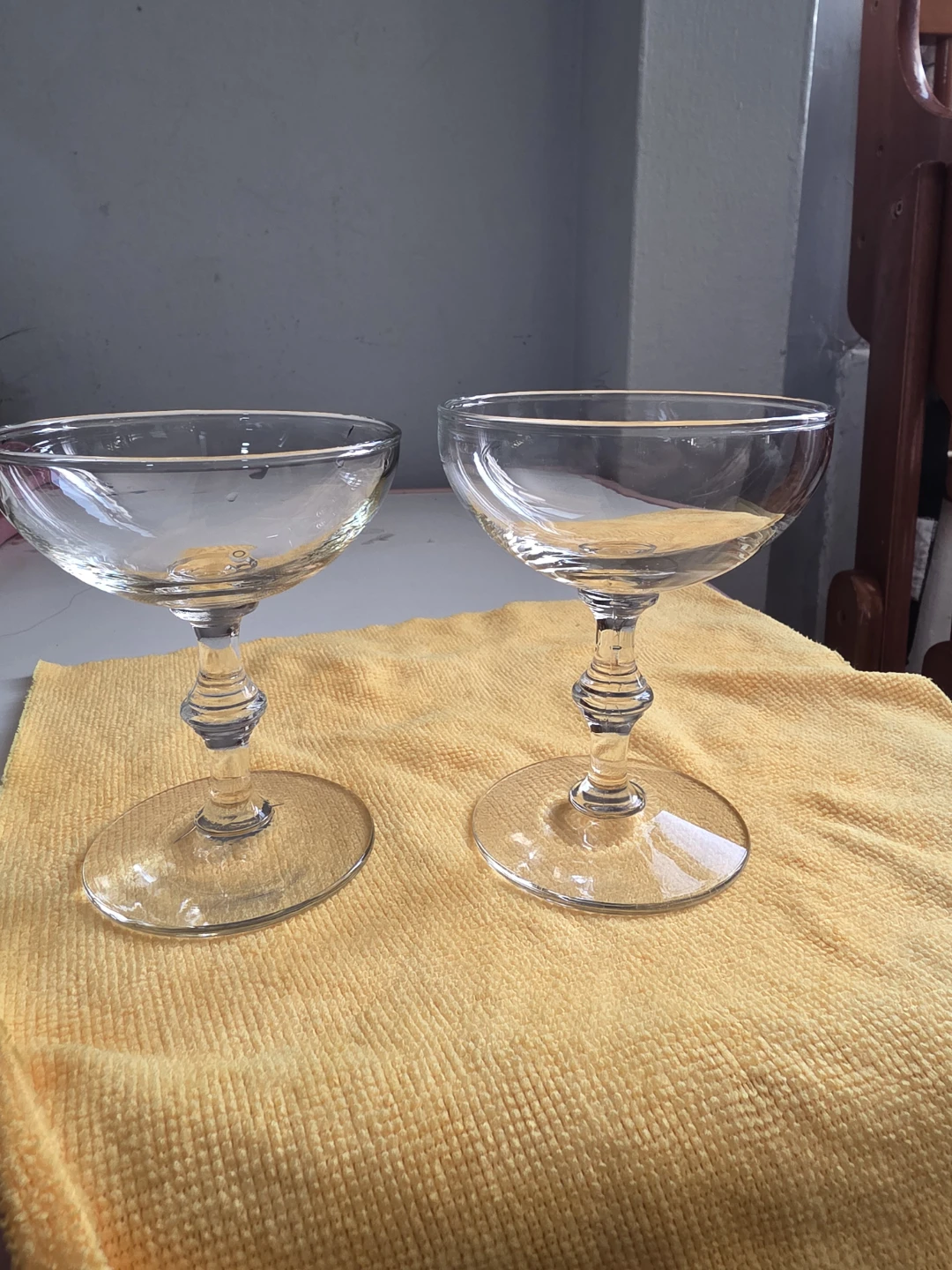 Champange/Cocktail/Martini Glasses