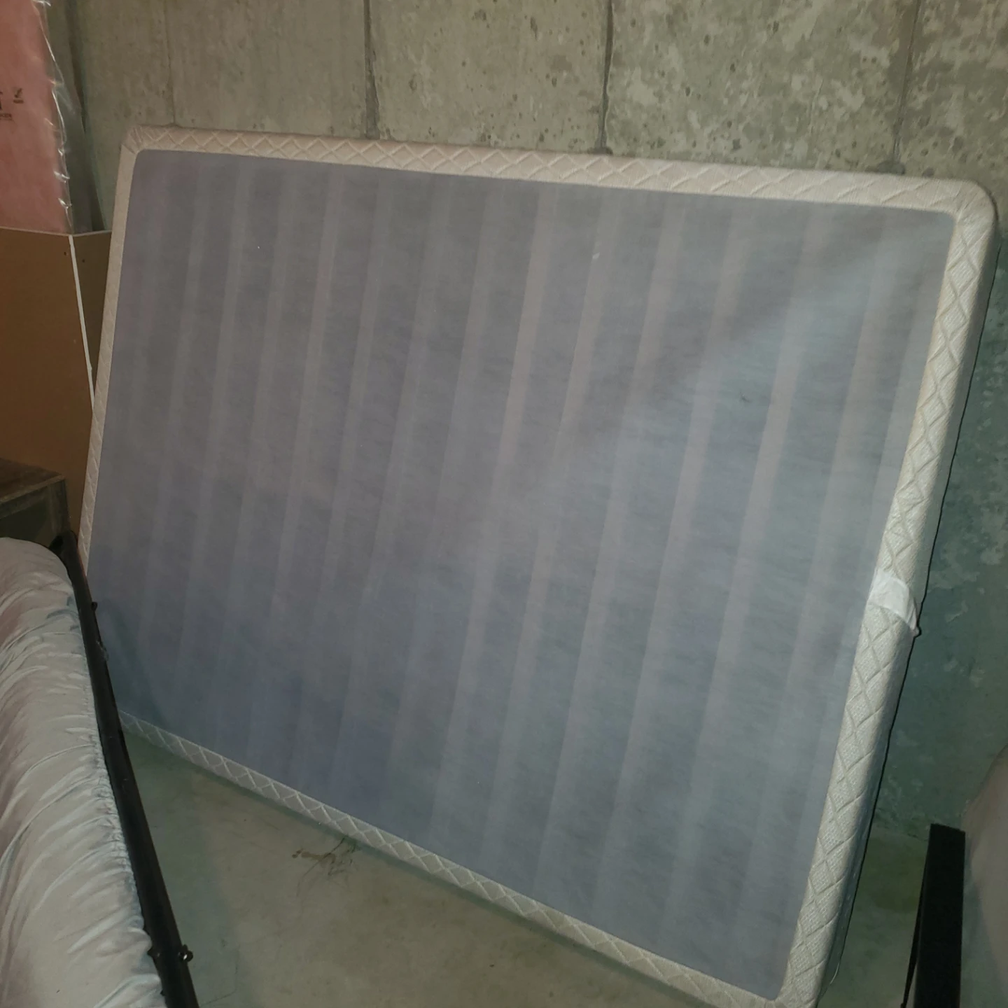 Queen Bed Box Spring