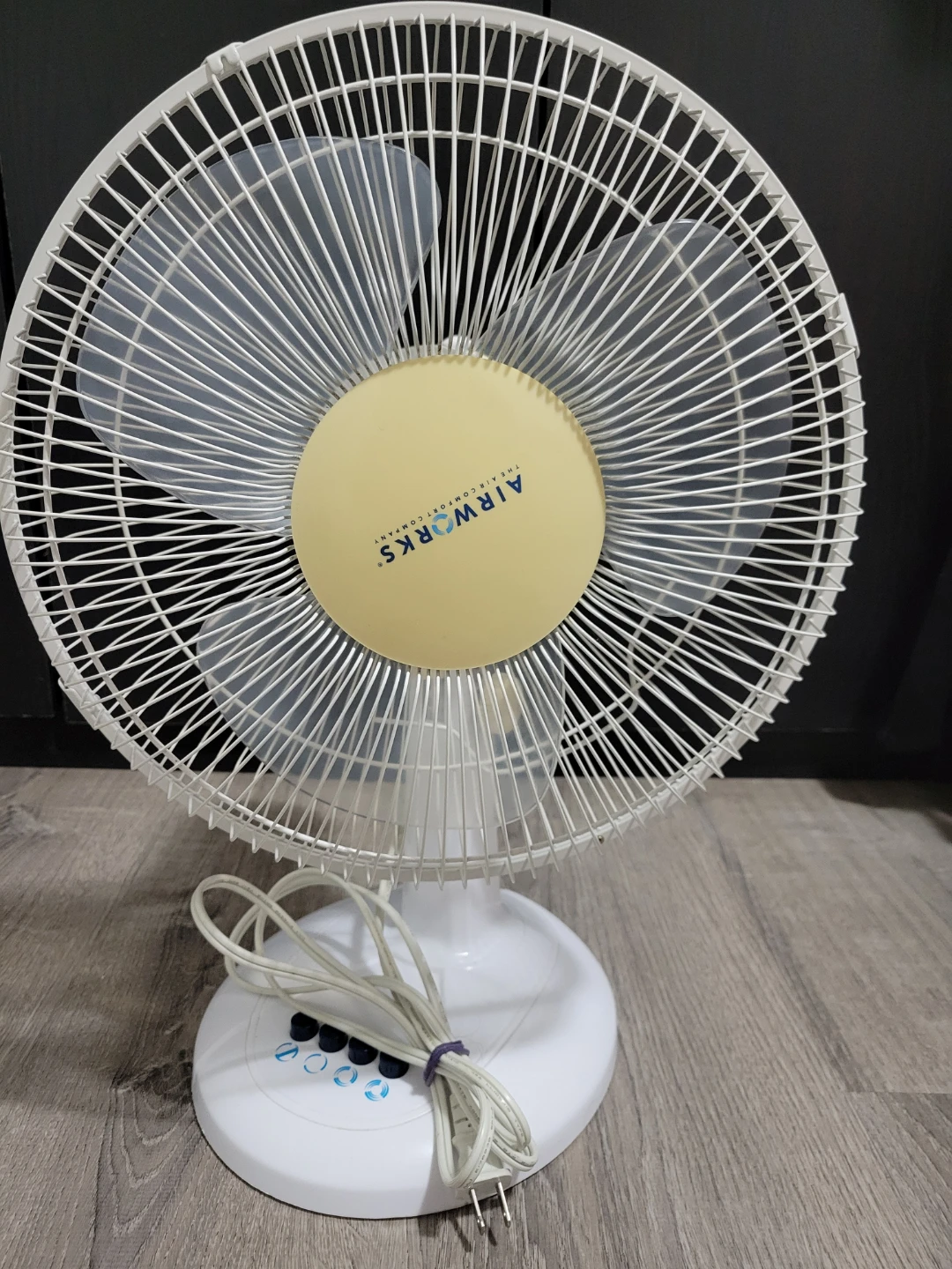 Airworks Desk Fan - photo 2