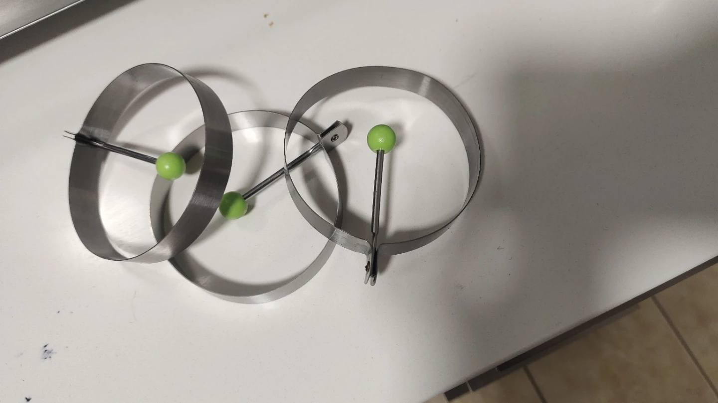 Metal Egg Rings with Green Handles