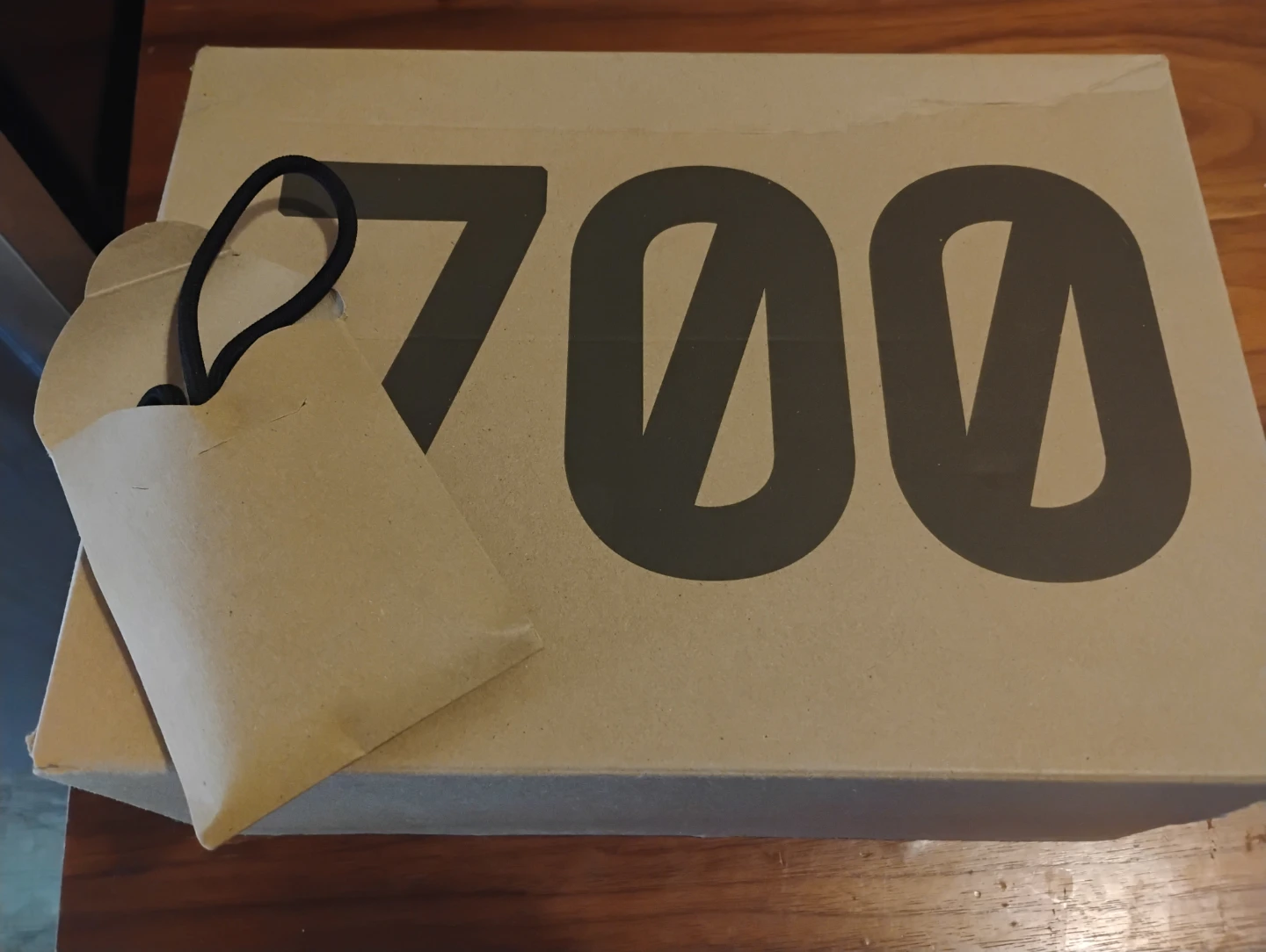 Yeezy 700 V3 Copper Fade 6.5 - photo 5