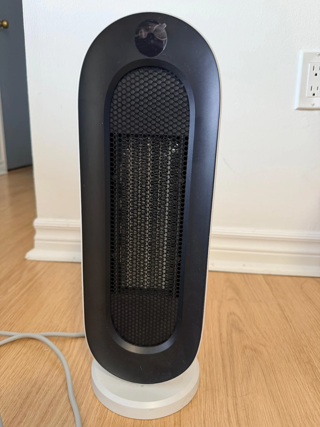 Black & White Space Heater - photo 2