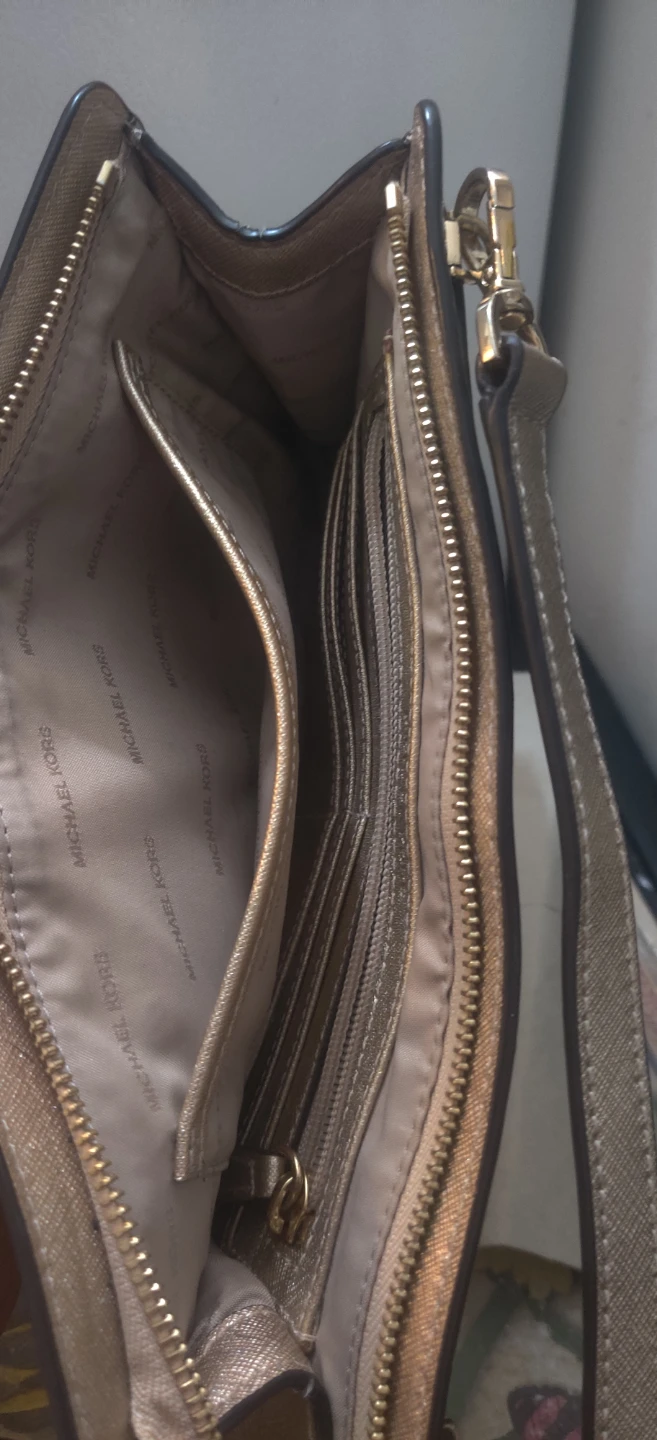 Michael Kors Crossbody gold colour bag - photo 5