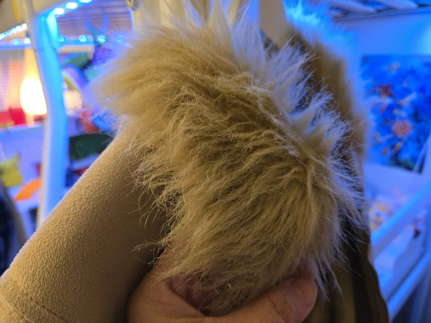 Winter Time - Beige Faux Fur Trim Jacket - photo 4