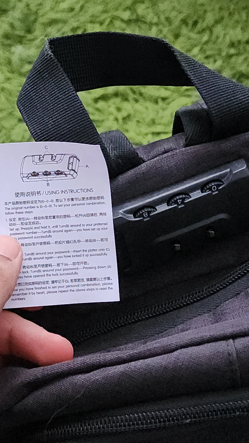 Kobwa Grey Backpack - Anti theft, USB charging and more 🥕 - photo 4