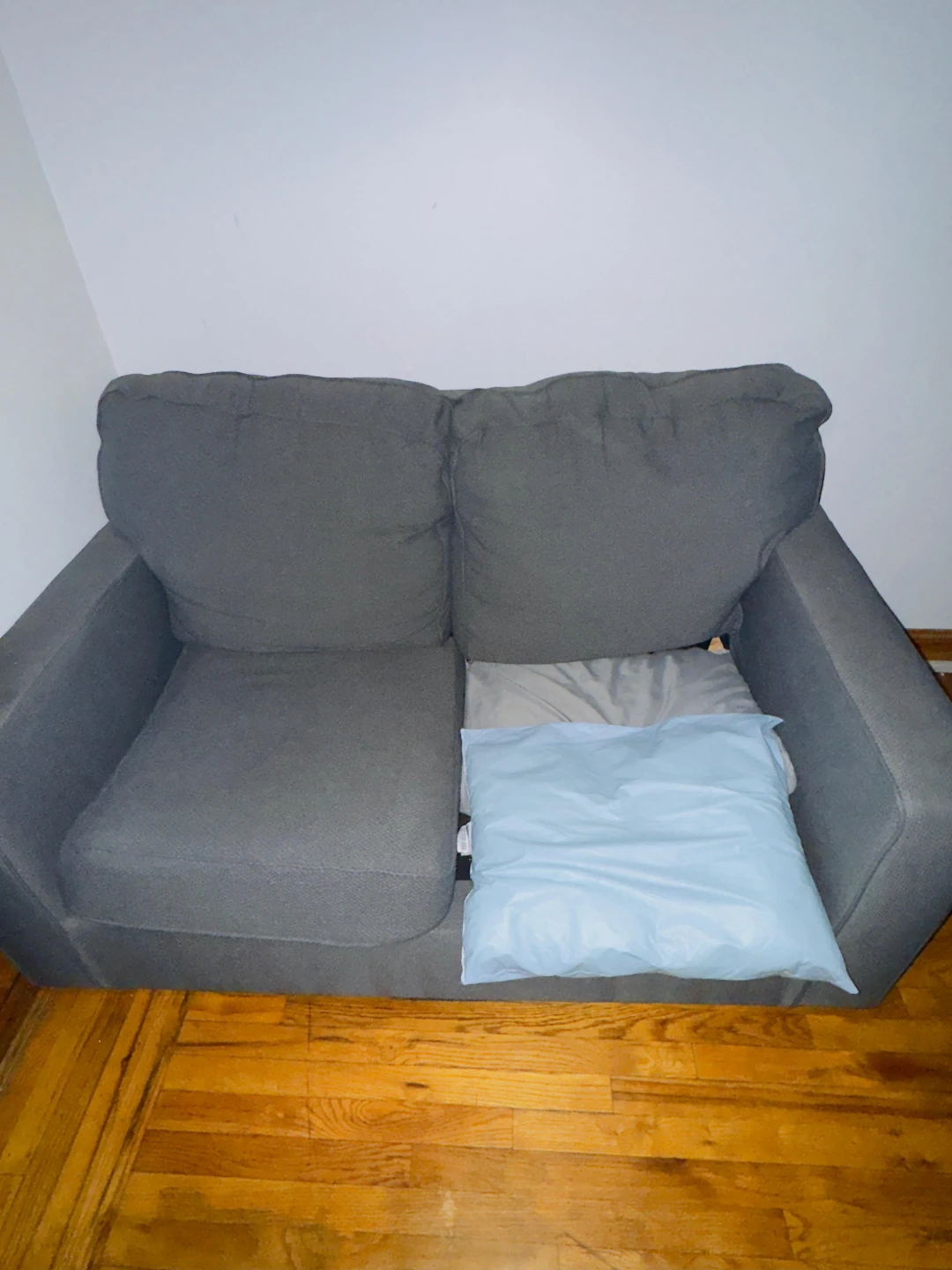Kiessel Nuvella Sofa, Loveseat and Recliner set - photo 4