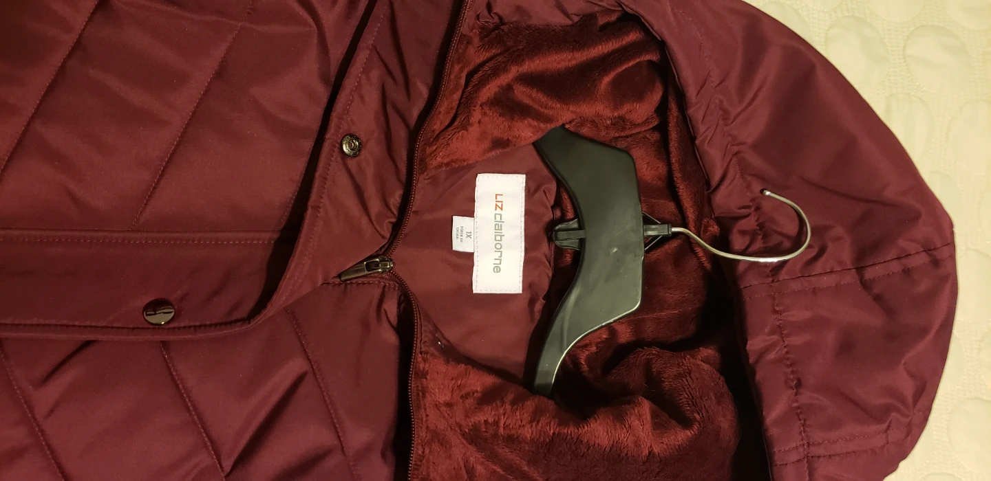 Liz Claiborne 1X Burgundy Hooded Puffer Coat