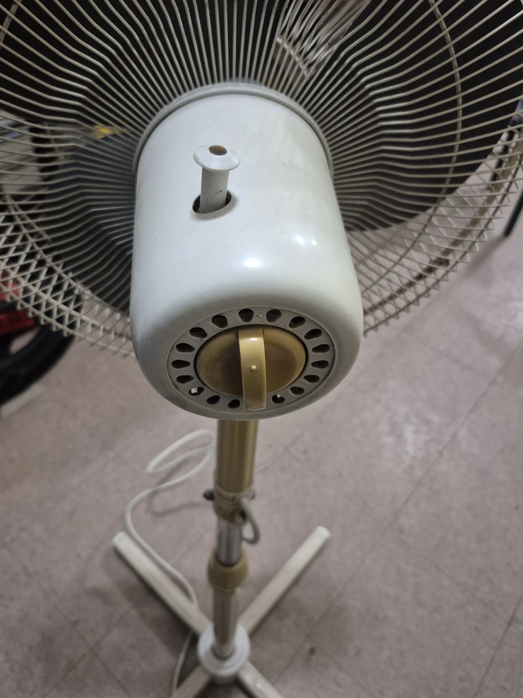 Super Stand Fan - Good Condition - photo 2