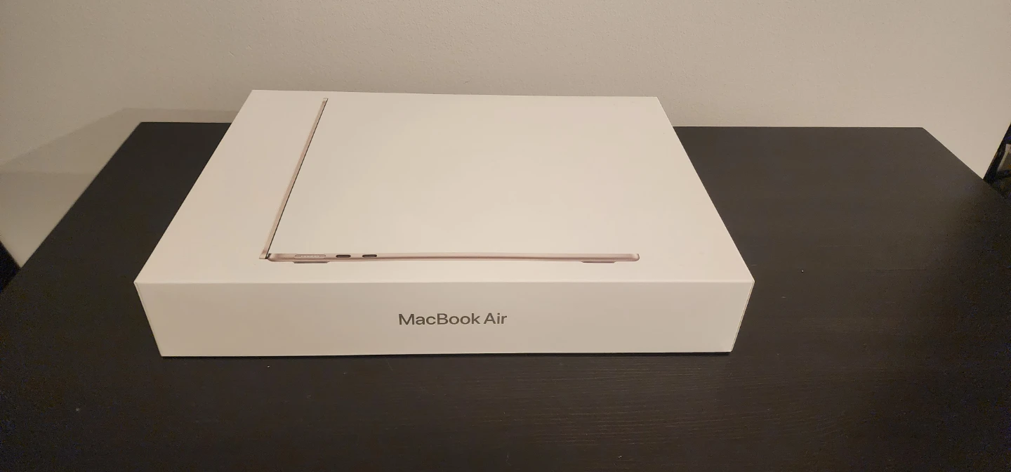 New Apple MacBook Air 13-inch M4 Chip 256GB Gold - photo 2