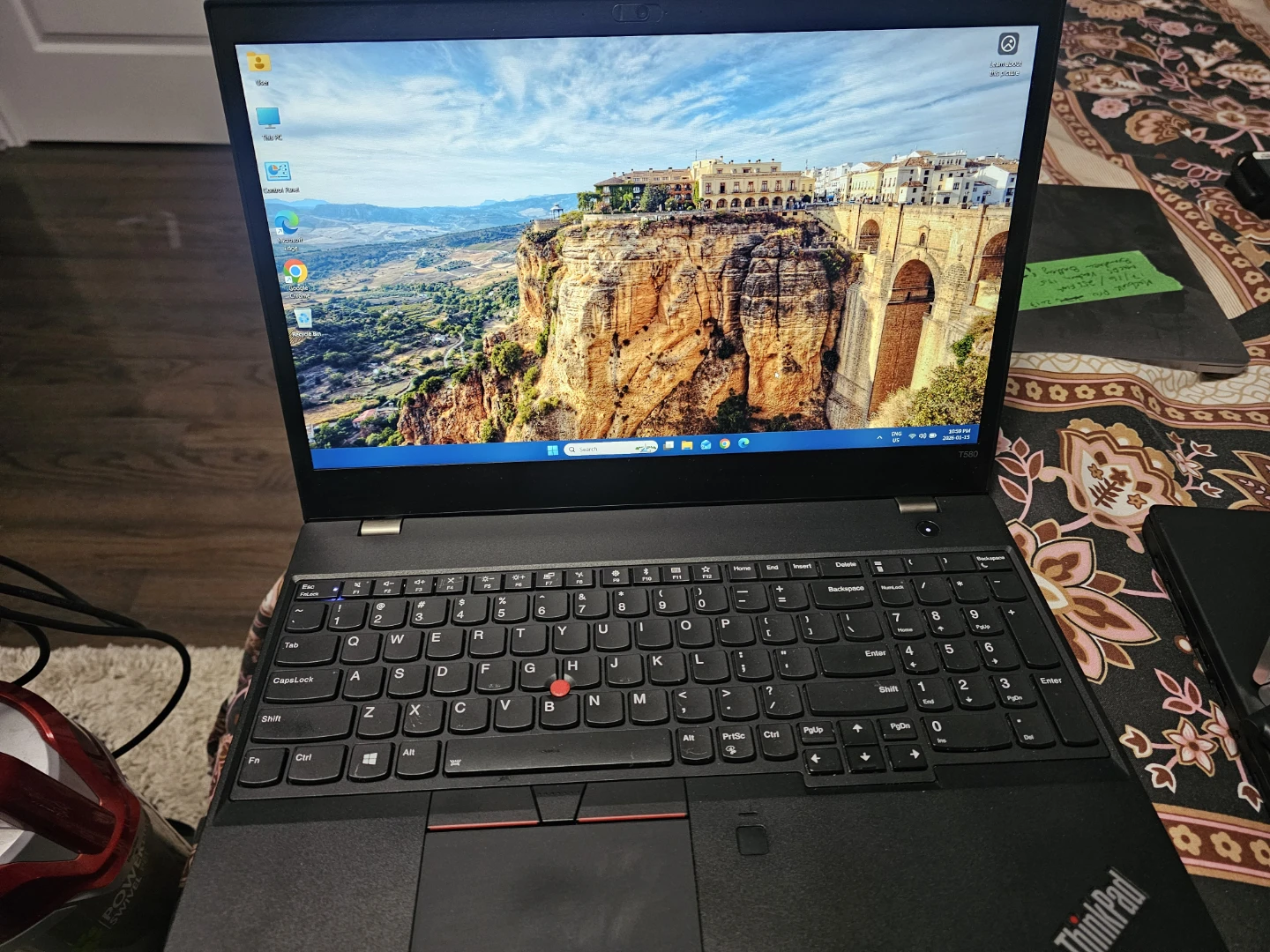 Lenovo ThinkPad T580 Laptop - photo 3