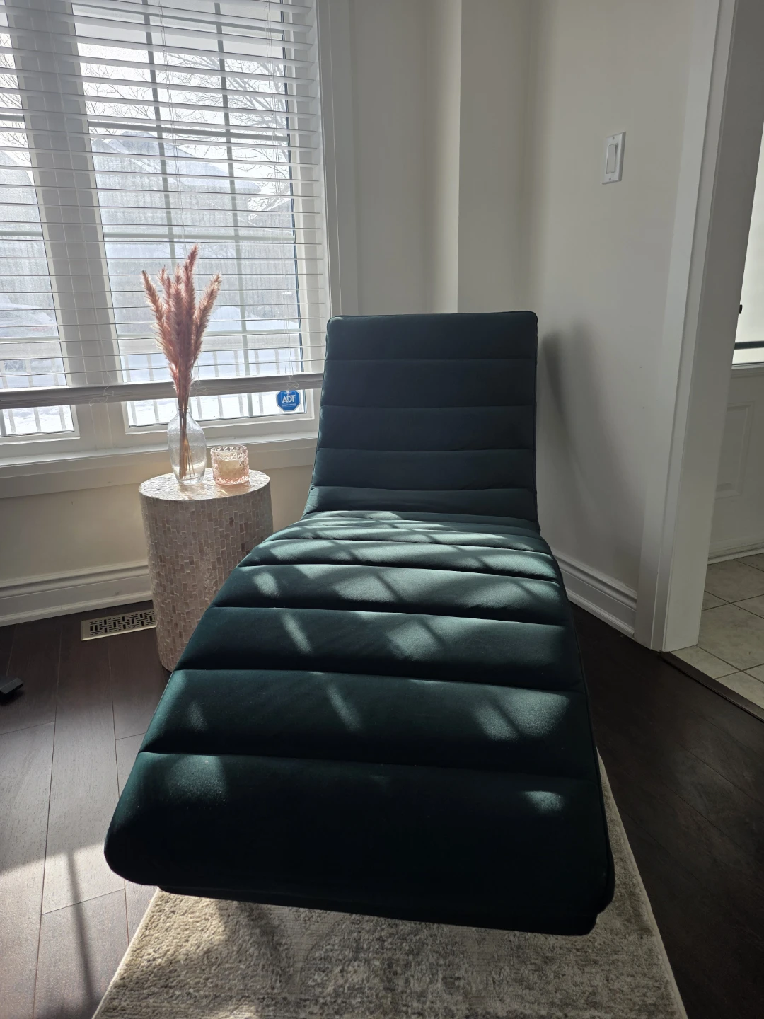Structube Green Velvet Lounge Chair - photo 5