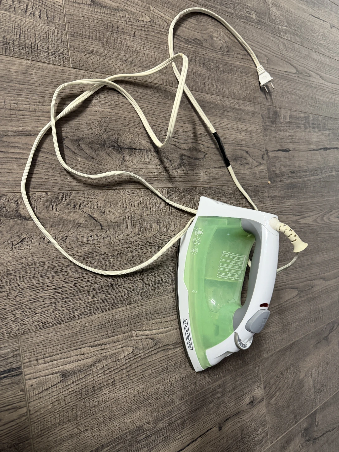 Black+Decker Easy Steam Iron