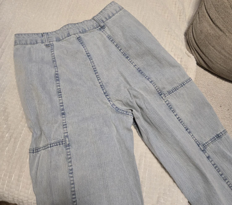 Light Wash Denim Cargo Pants with Zippers - photo 2