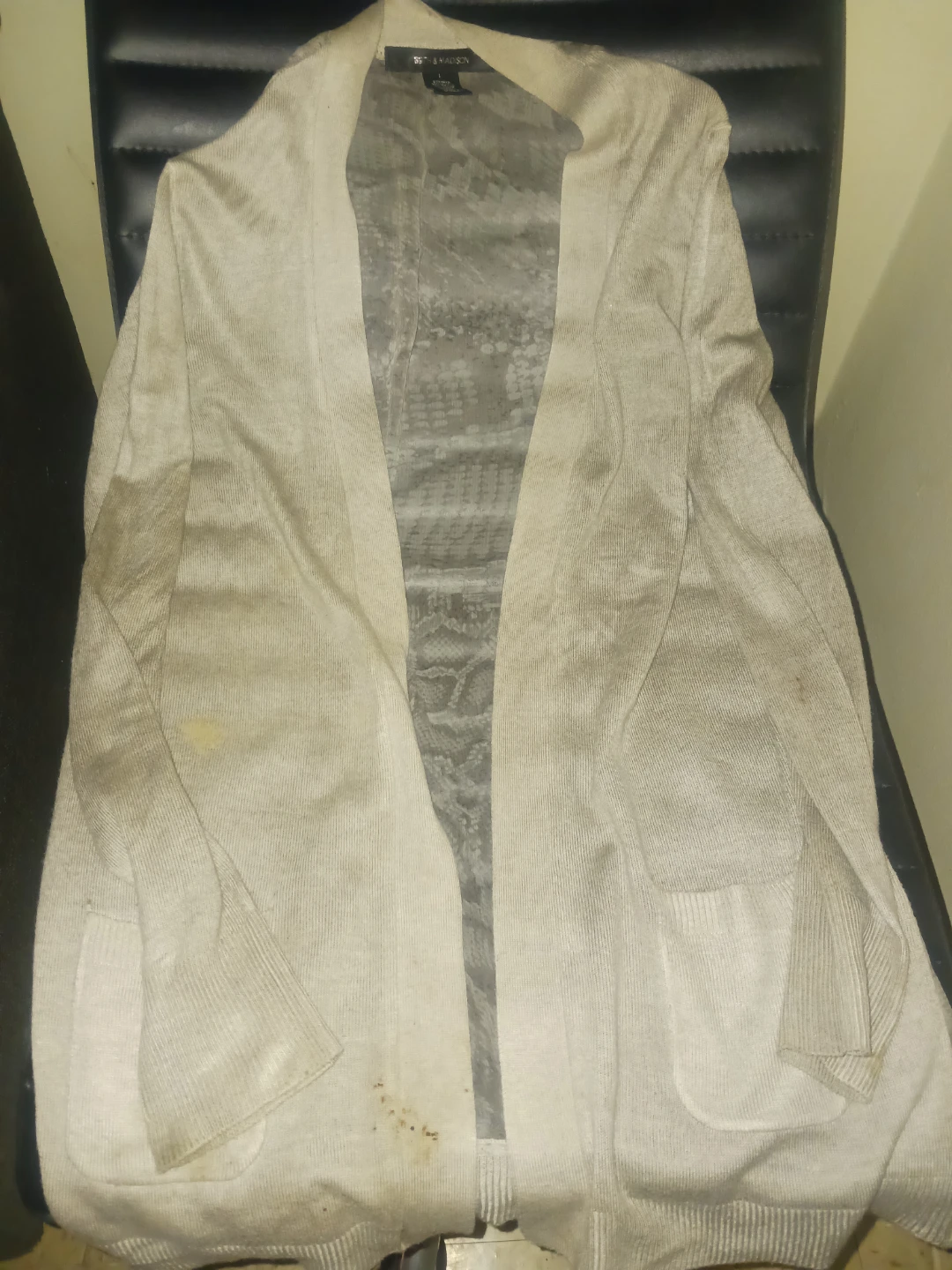 89 th & Madison  Cardigan Sweater Size L