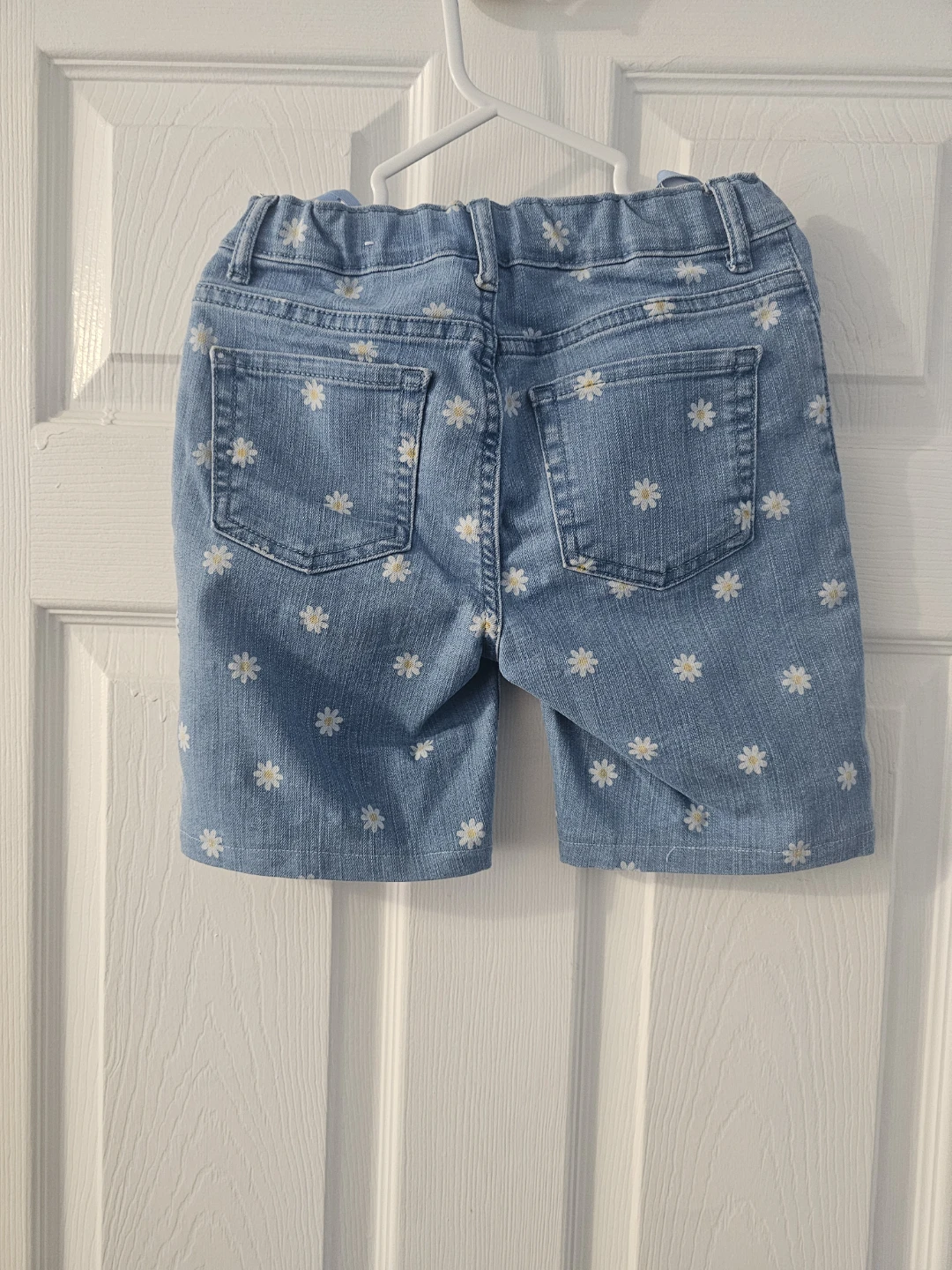 Girls Daisy Print Denim Shorts - photo 2