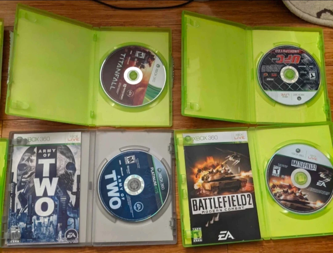 Mixed Lot of Xbox 360 and PS4 Games - photo 3