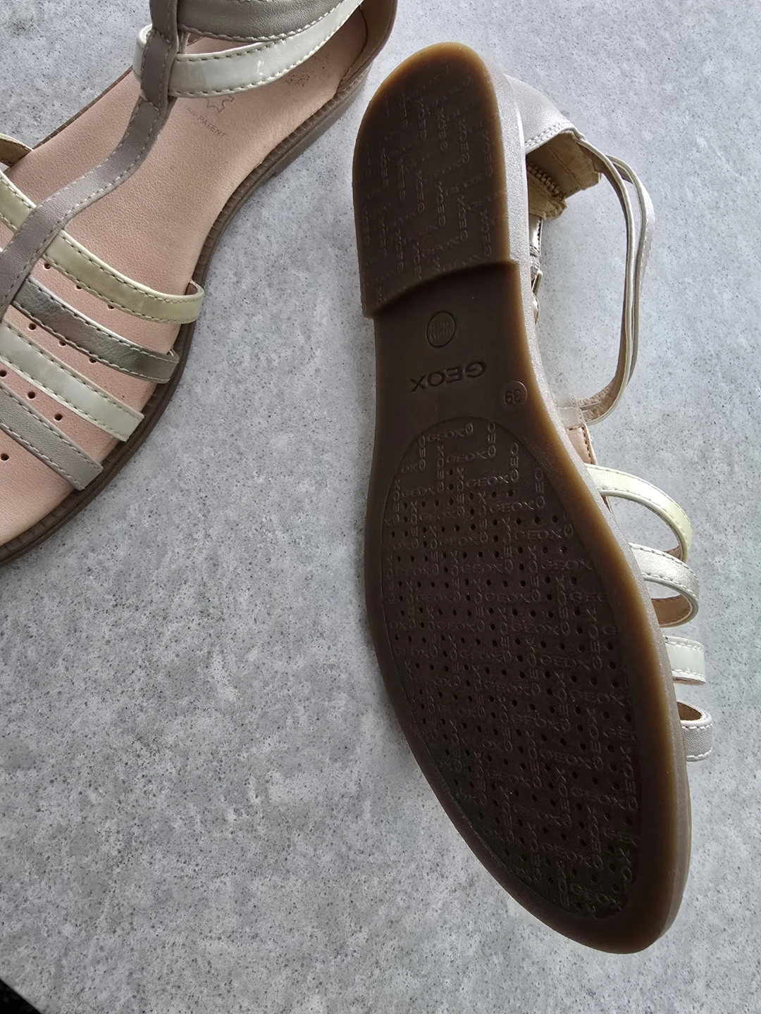 Geox Sandals Size 39 - photo 3