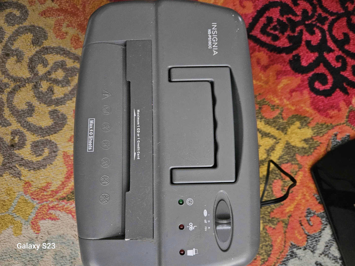 Insignia NS-PS19CC Paper Shredder
