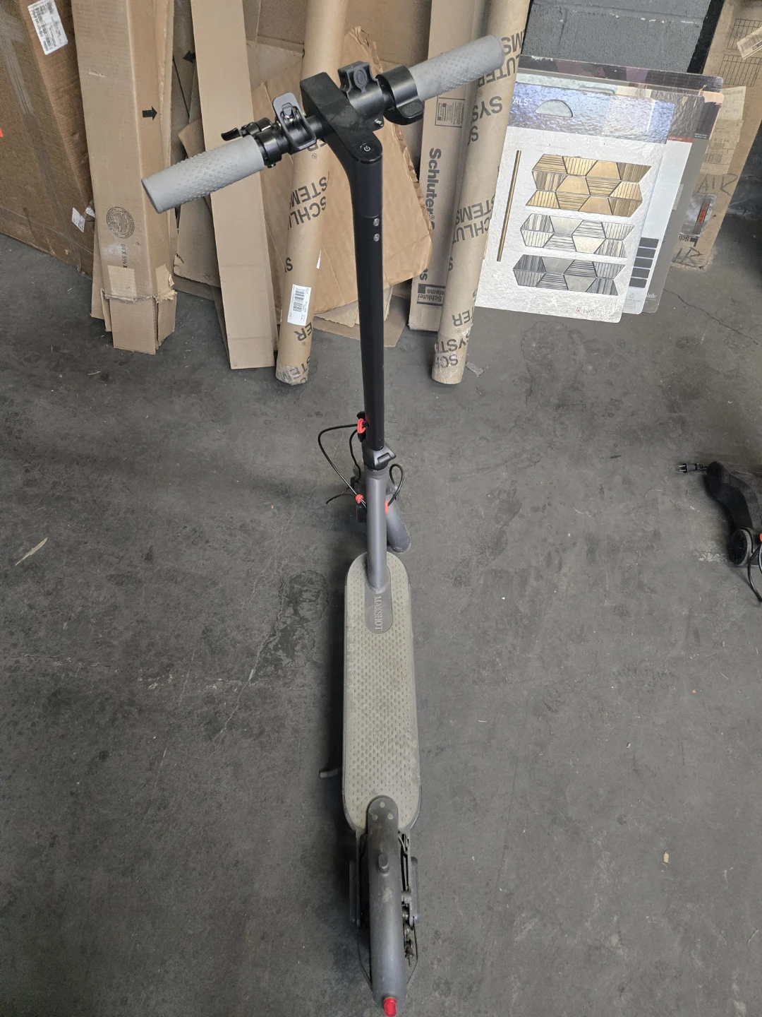 Maxshot Electric Scooter - photo 3
