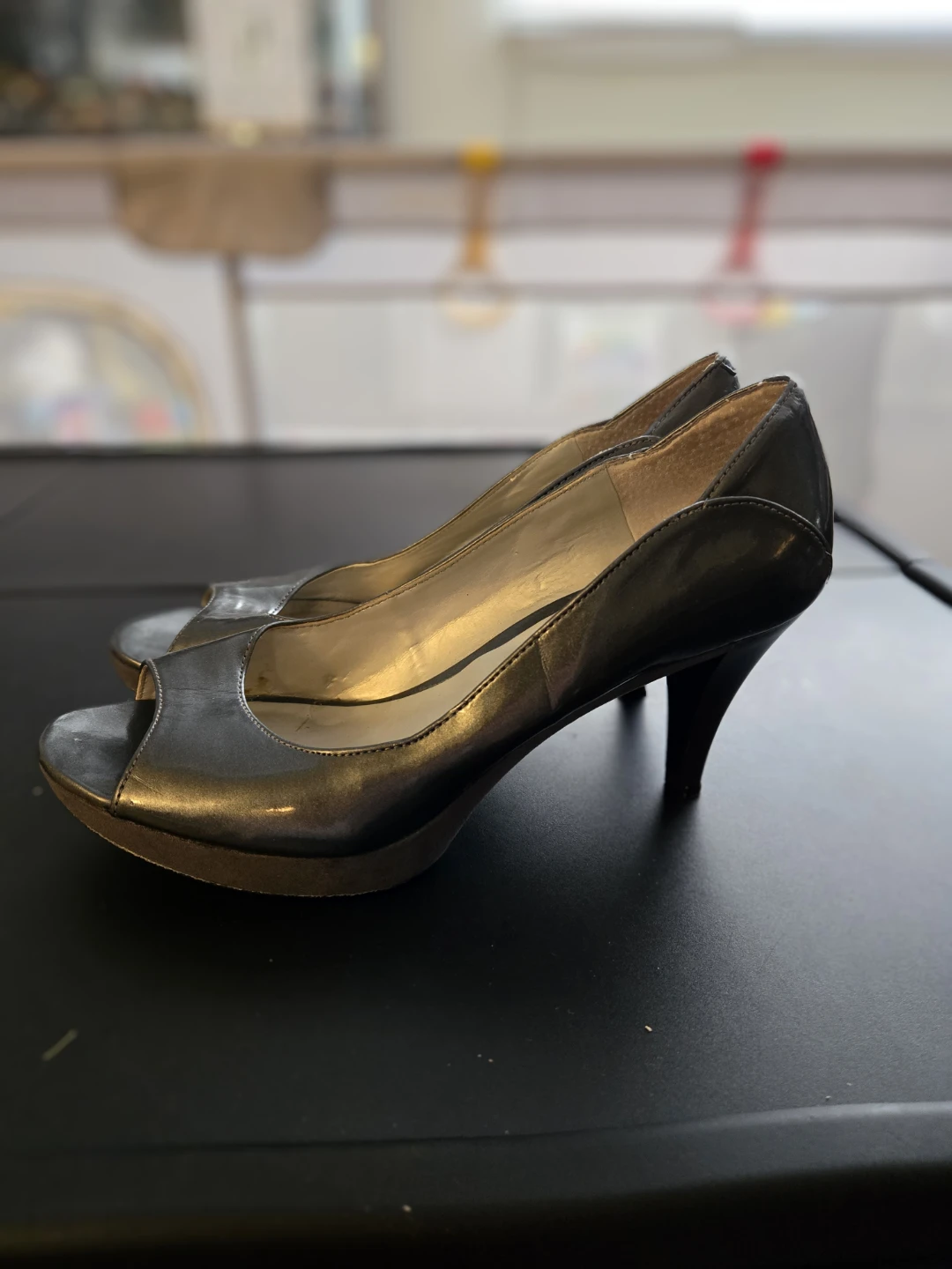 Nine West Silver Heels, Size 10 - photo 2