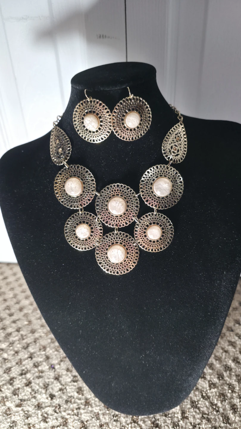 Necklace and Earring Set