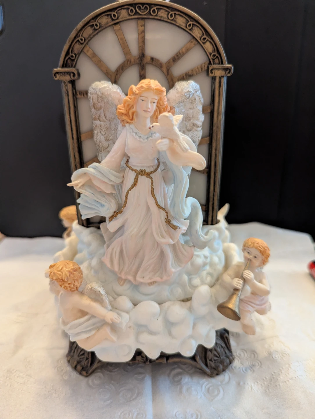 Vintage Divine Angel musical