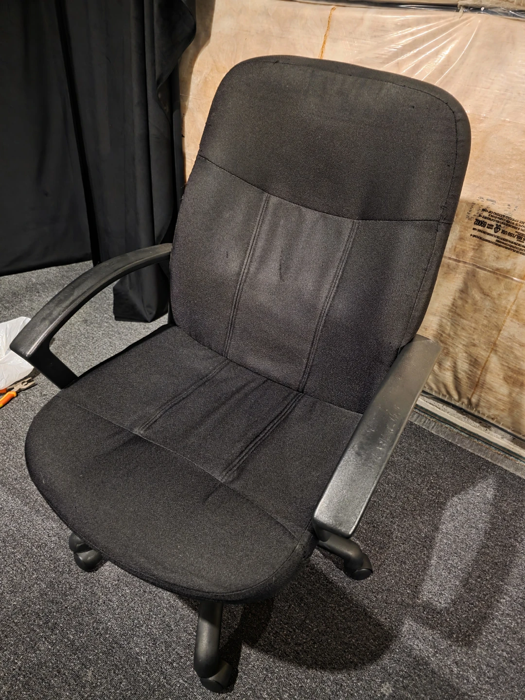 Black Office Chair - photo 2