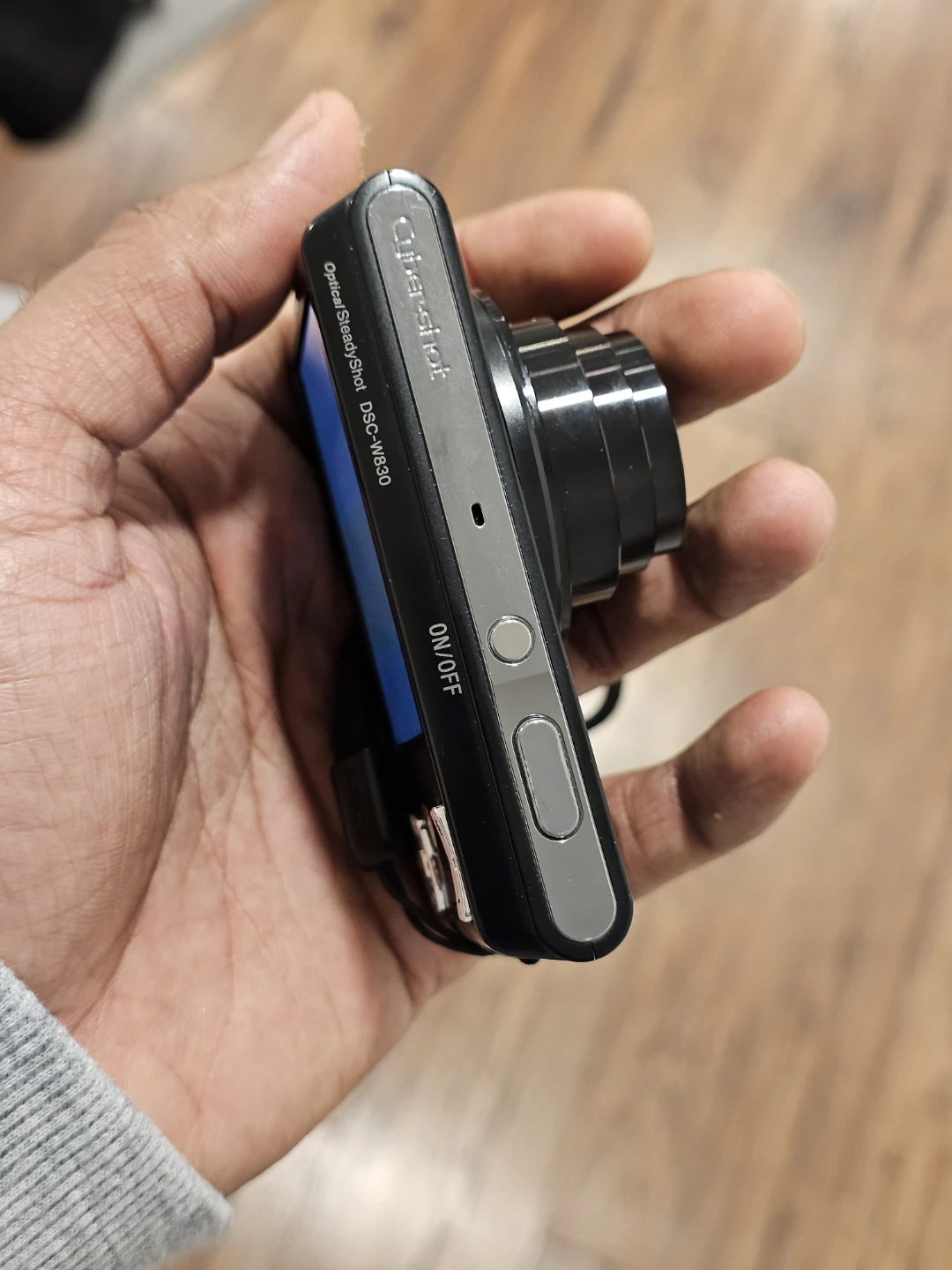 Sony Cyber-shot DSC-W830 20.1MP Digital Camera - photo 4