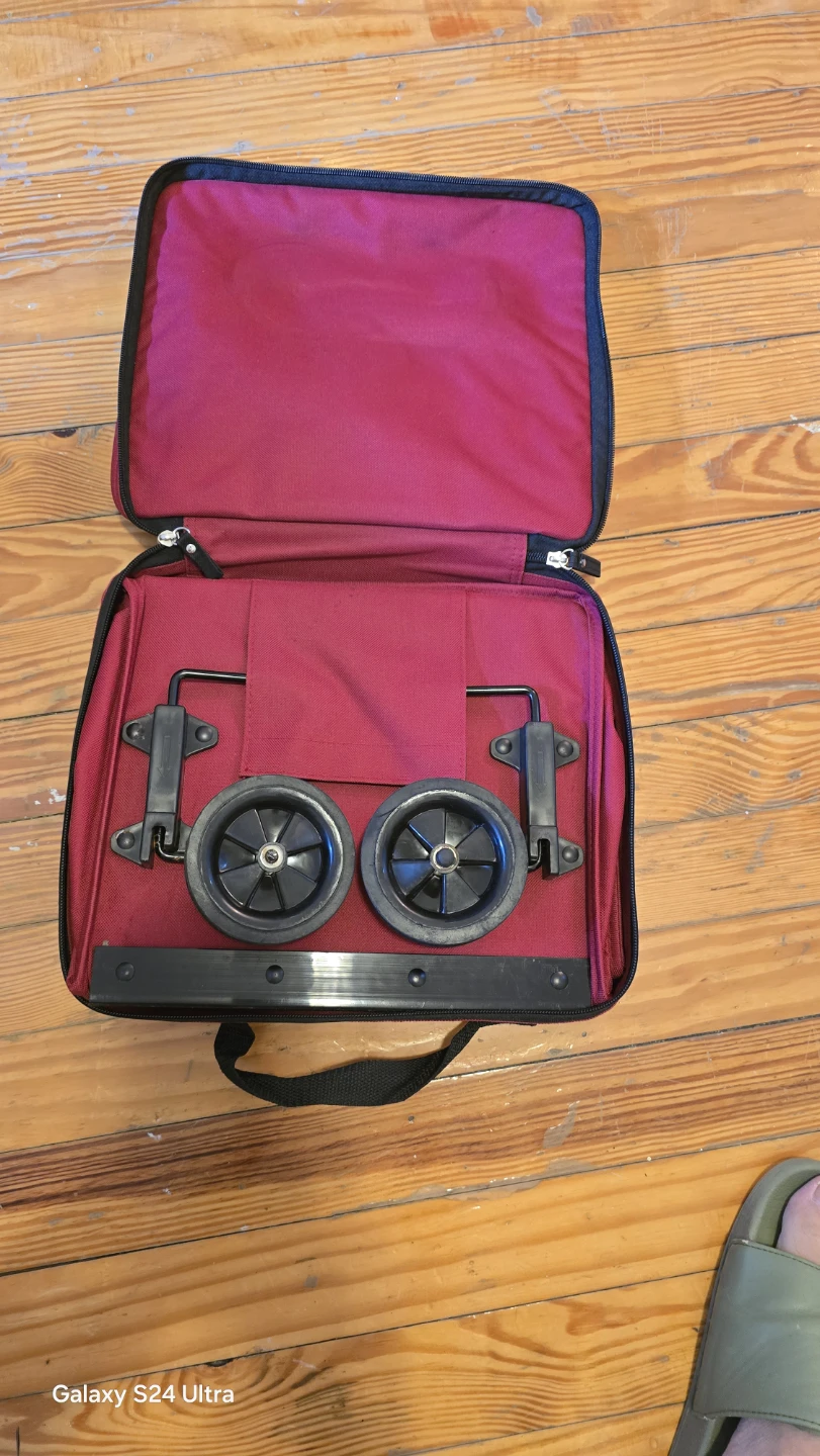 DIVOGA Red Rolling Shopping Bag with Wheels