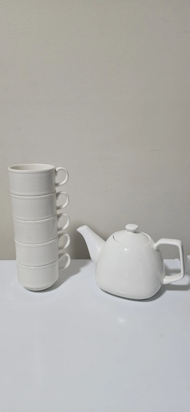 White Teapot and Stackable Mugs Set