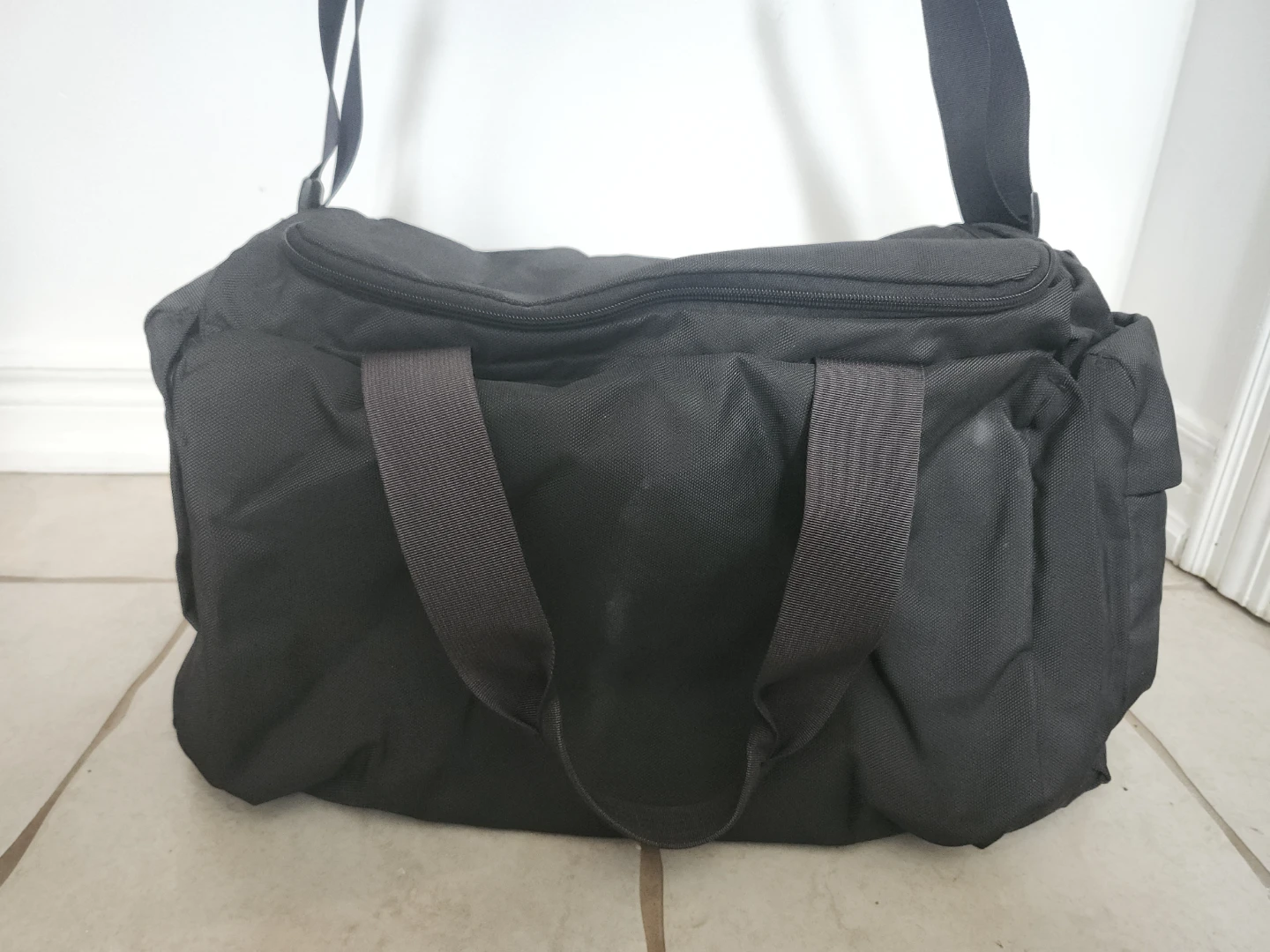 largest lululemon backpack Lululemon Go Lightly Backpack (Large 24L) - Black