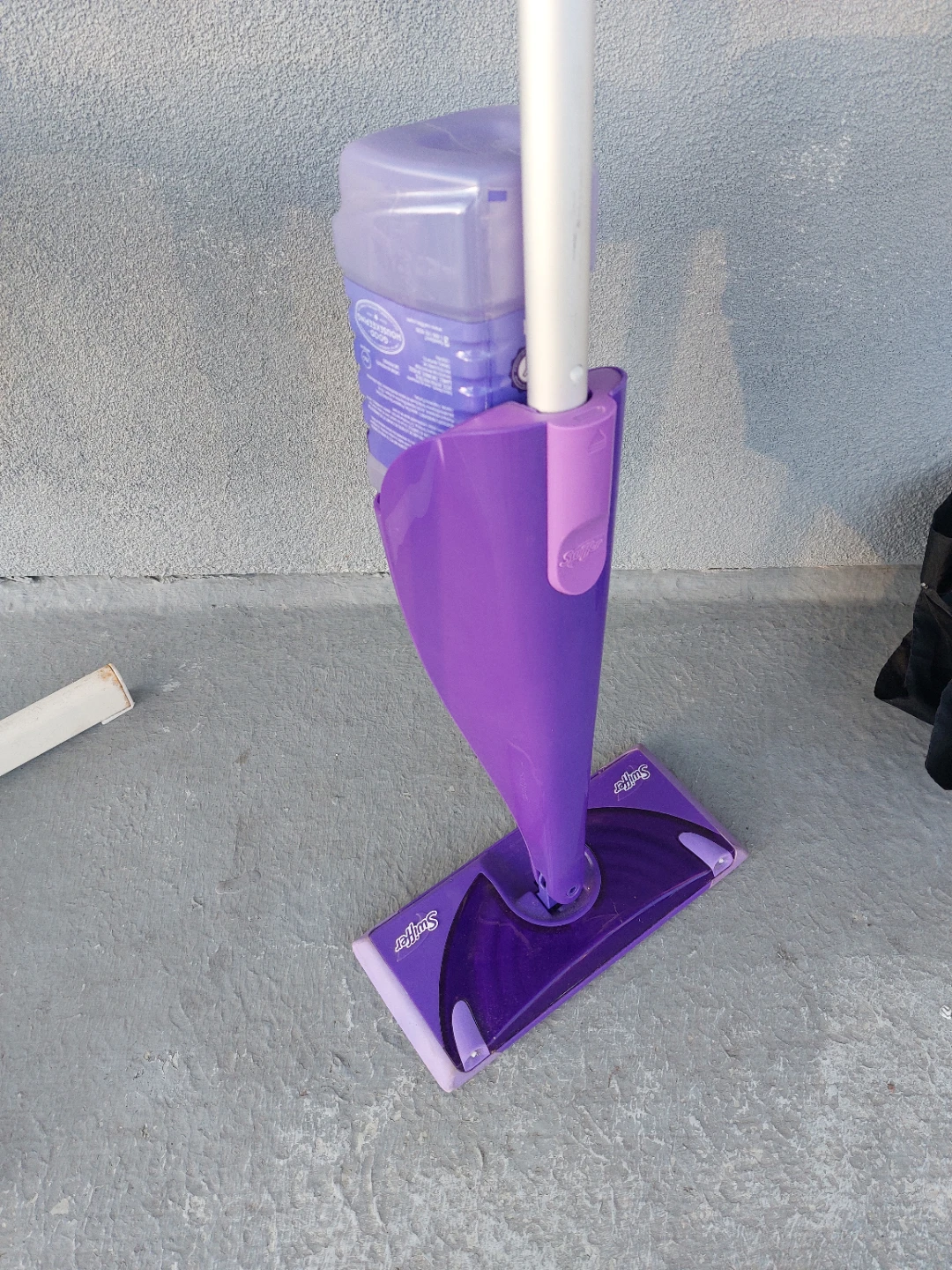 Swiffer WetJet Floor Cleaner Mop - photo 2