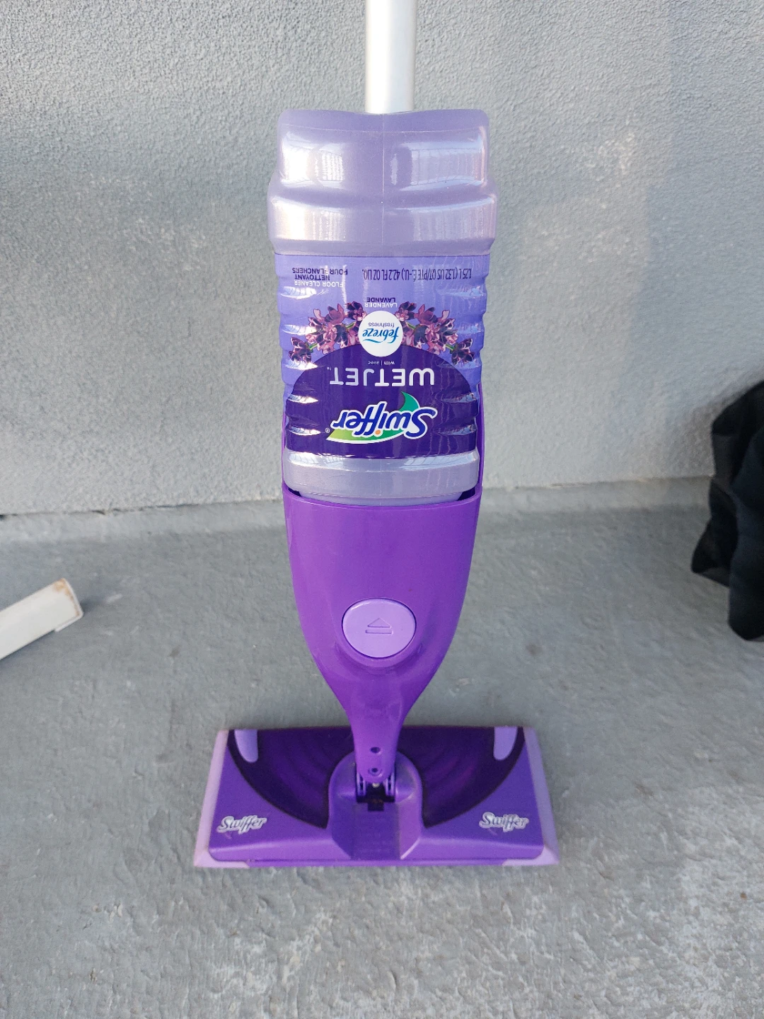 Swiffer WetJet Floor Cleaner Mop