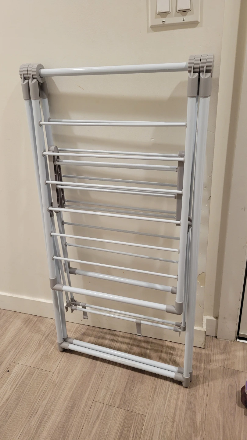 White Collapsible Drying Rack