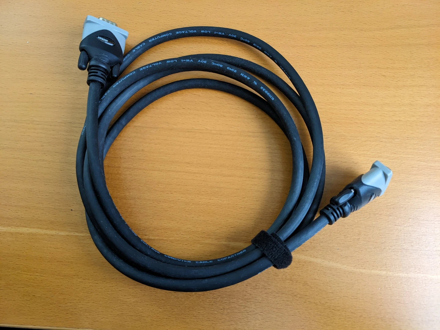 Amazon Basics VGA Cable