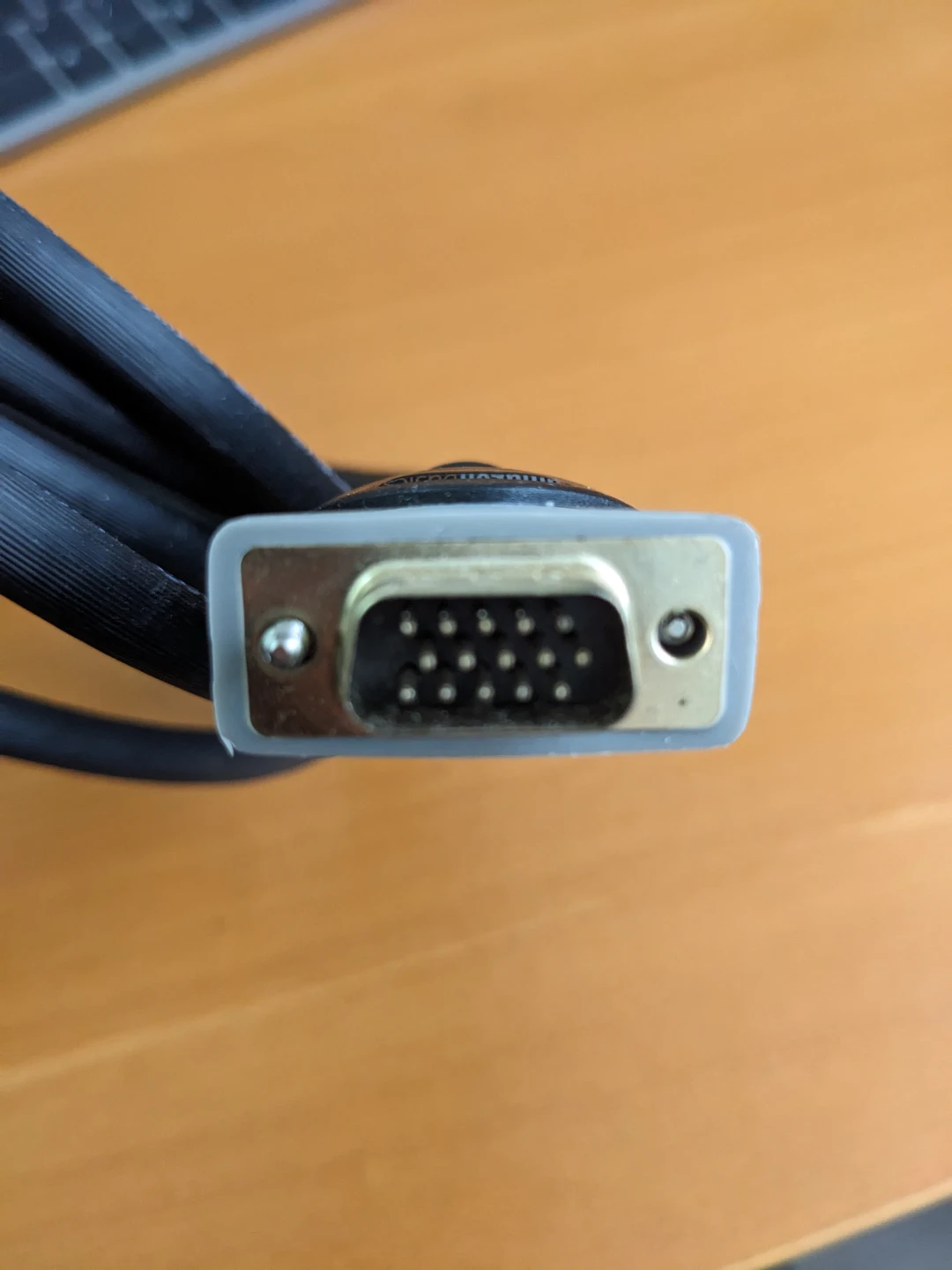 Amazon Basics VGA Cable - photo 2