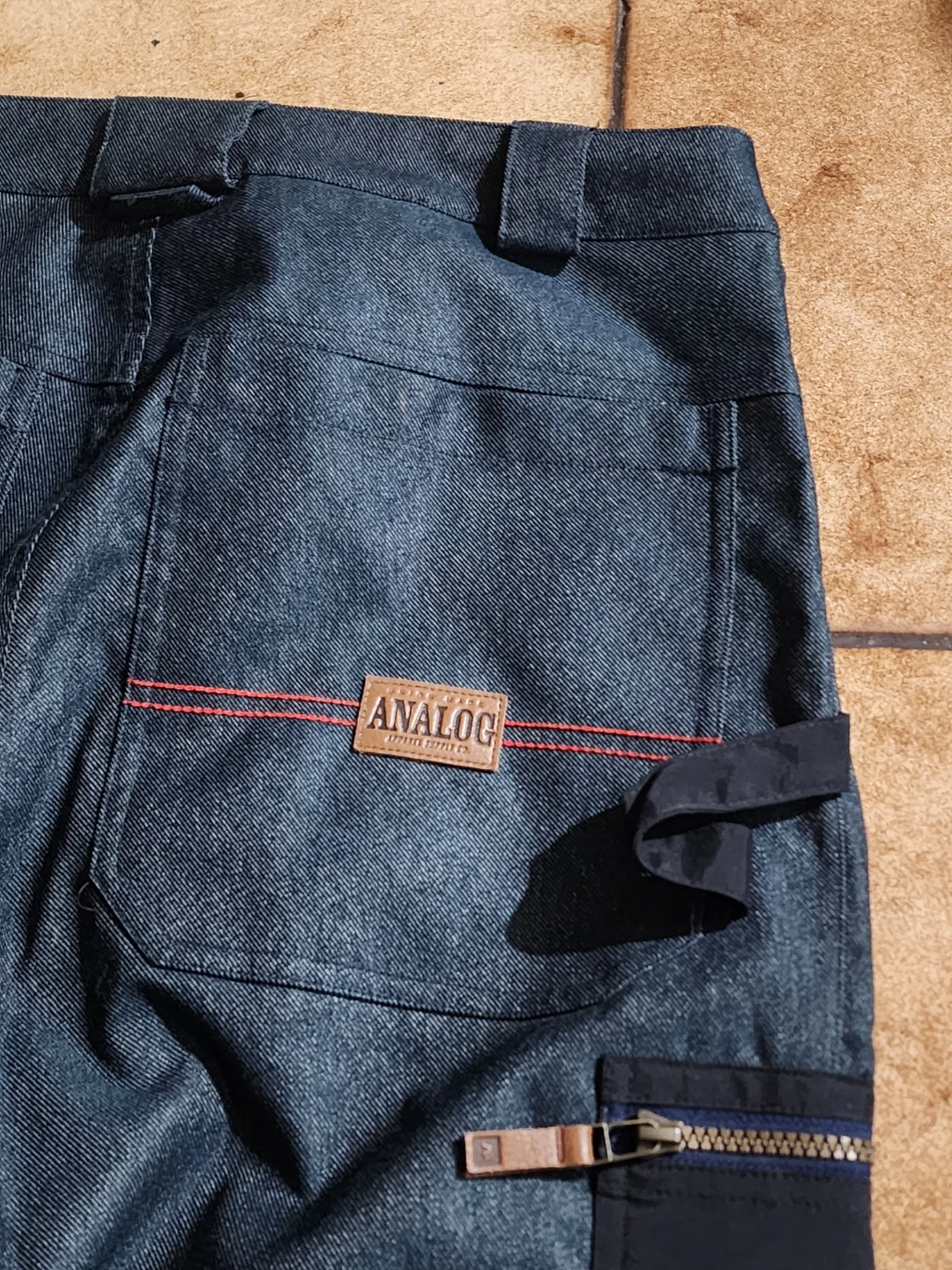 Analog Upland Snowboard Pant - Size M - photo 2