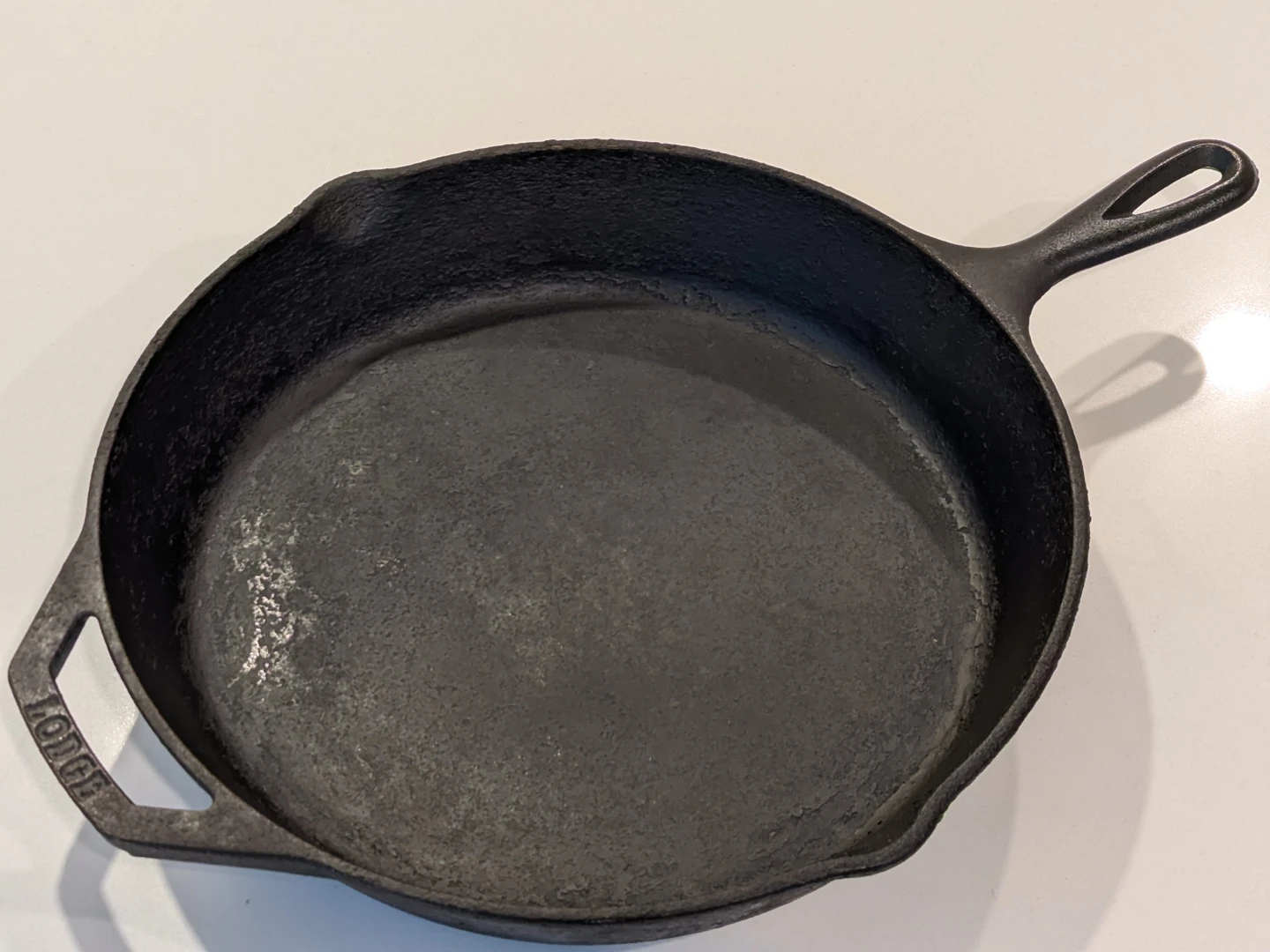 12" Lodge Cast Iron Frying Pan, preseasoned