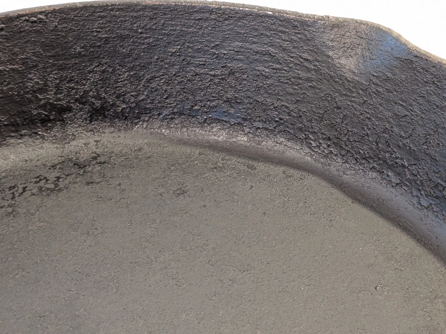 12" Lodge Cast Iron Frying Pan, preseasoned - photo 5